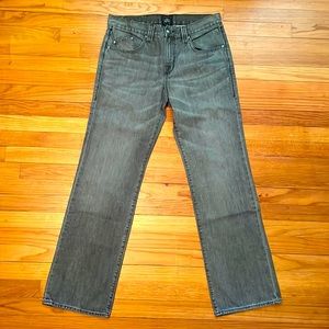 Men’s Slate Rock & Republic Jeans. Regular fit.